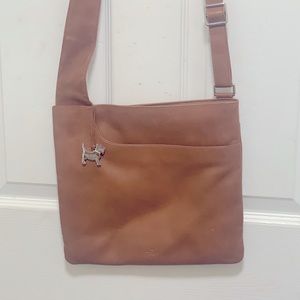 Tan Radley Medium Crossbody with pockets